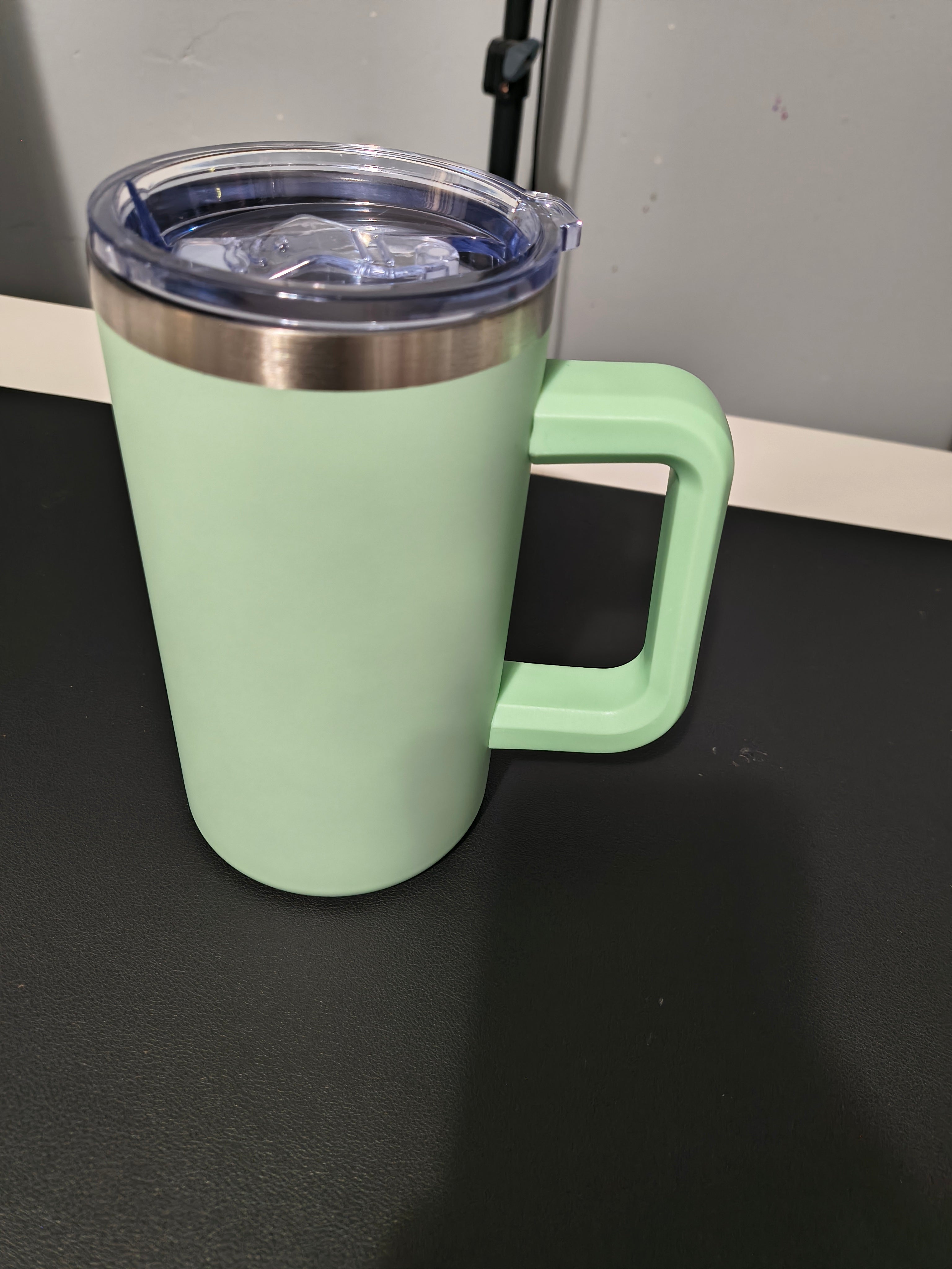 Mint 18 ounce coffee mug