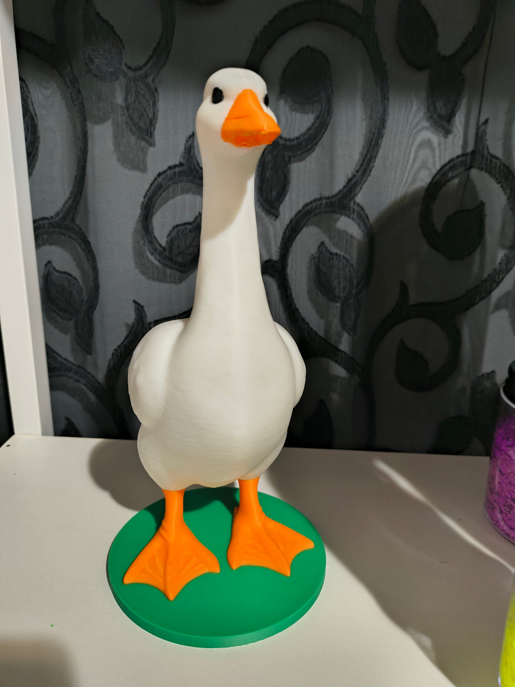 3D 9 inch Desk Goose